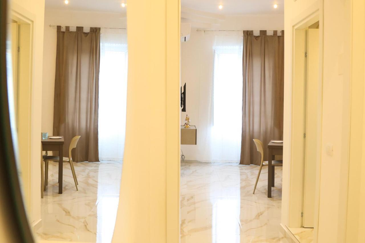 House Emy In Central Napoli Dış mekan fotoğraf